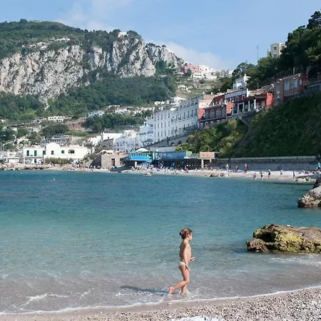 Charming Mediterranean 度假居