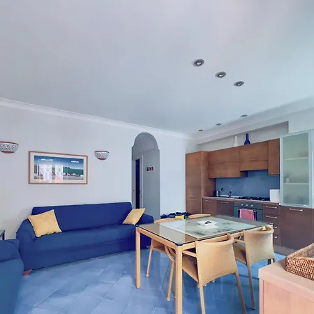 Charming Mediterranean كابري